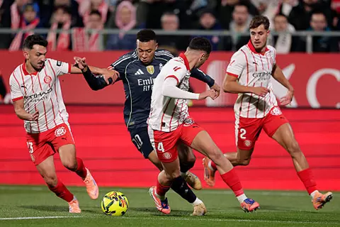 دقيقة بدقيقة.. جيرونا 1-1 ريال مدريد.. مبابي يتعادل (فيديو)